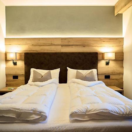 Hotel Rio Кадерцоне Екстериор снимка