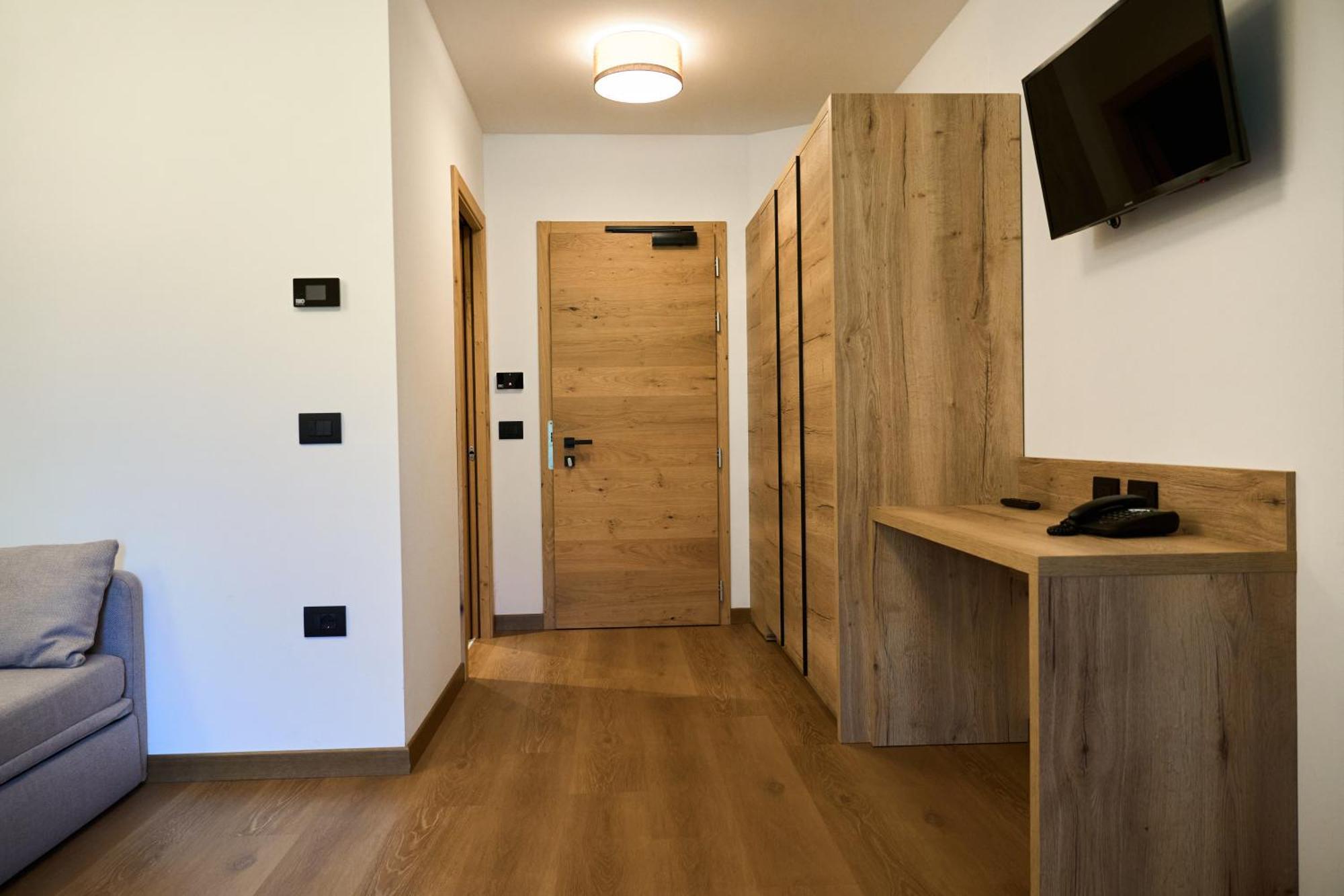 Hotel Rio Кадерцоне Екстериор снимка